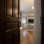 Qu4Ttro I Domo House